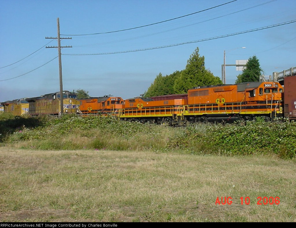 Eugene Hauler passing Toledo Hauler